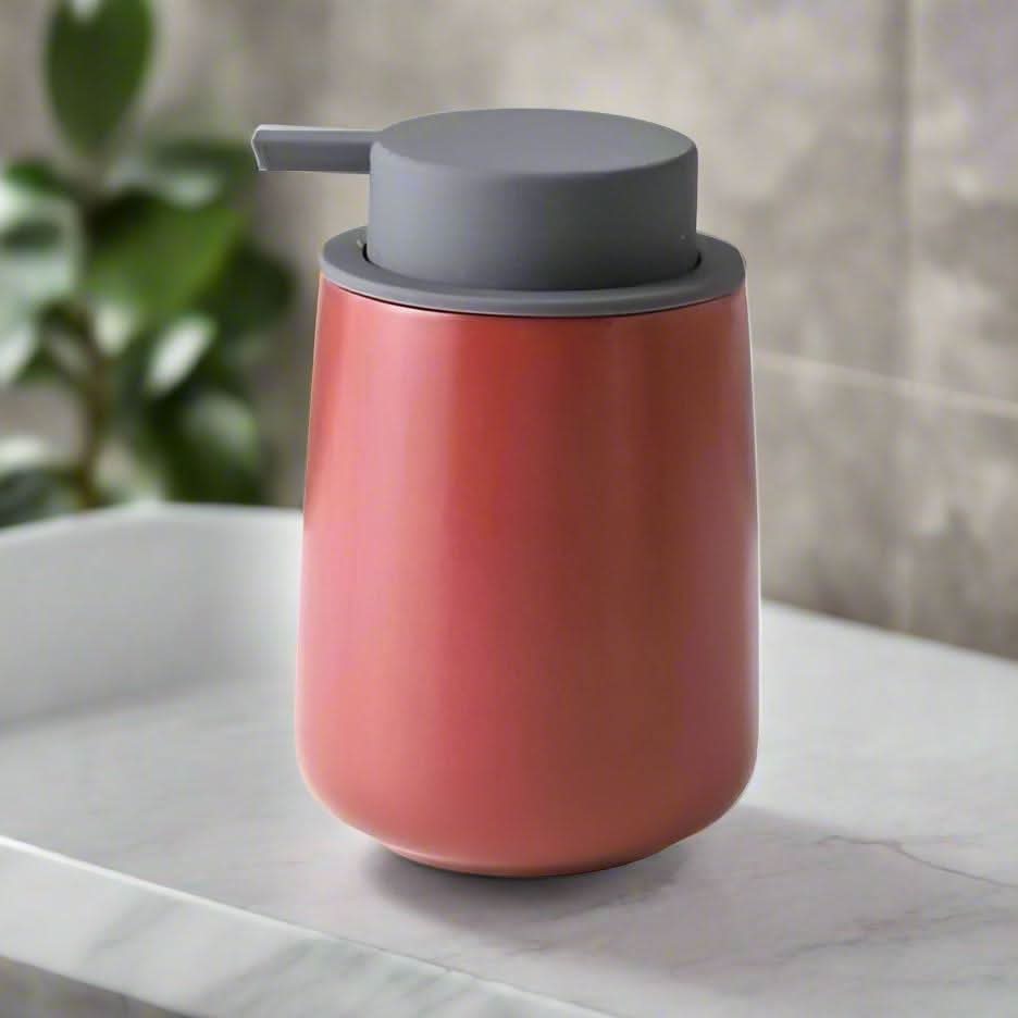 Skanto | Rova - Stilig Dispenser
