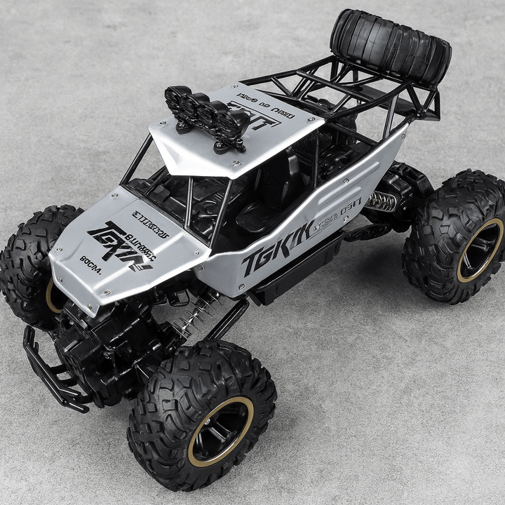 Skanto | TerraClimb X4 – 4x4 RC Monster Truck for Powerful Off-Road Action