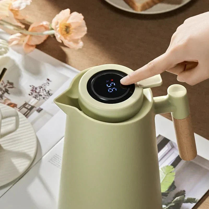 Skanto | ThermoWood – Smart Isolert Termoskanne med Digital Temperaturvisning & Trehåndtak