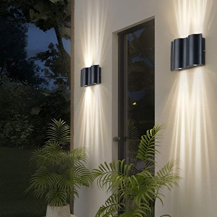 Moderne svart LED-Wandleuchte for Außenbereich