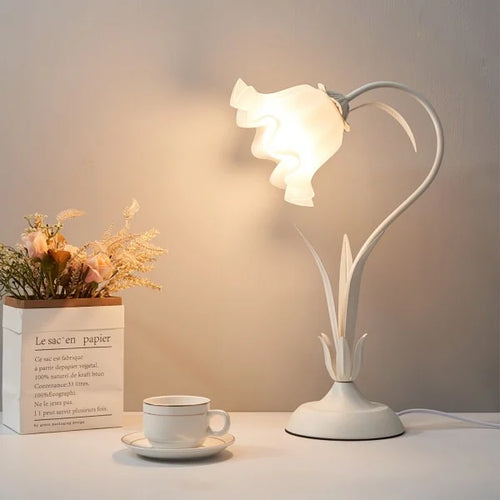 Skanto | BloomBeam - Justerbar Retro Bordlampe