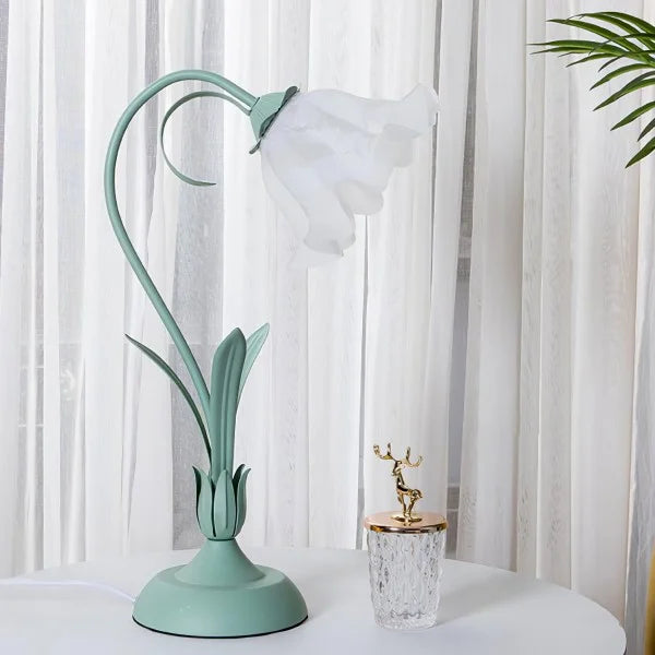 Skanto | BloomBeam - Justerbar Retro Bordlampe