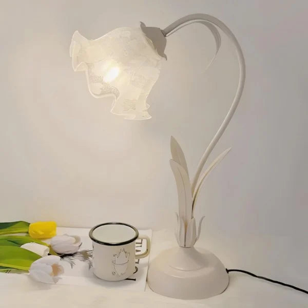 Skanto | BloomBeam - Justerbar Retro Bordlampe