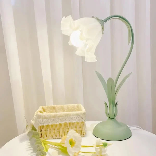 Skanto | BloomBeam - Justerbar Retro Bordlampe