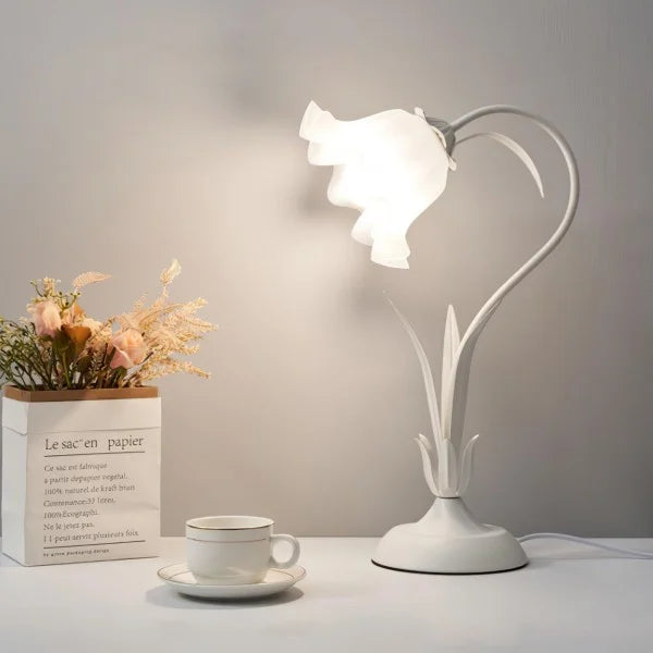 Skanto | BloomBeam - Justerbar Retro Bordlampe