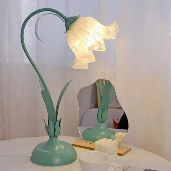 Skanto | BloomBeam - Justerbar Retro Bordlampe