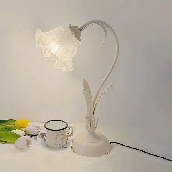 Skanto | BloomBeam - Justerbar Retro Bordlampe
