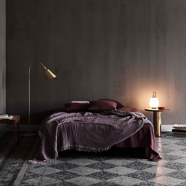 Skanto | Allsidig Patio Lantern - LunaGlow