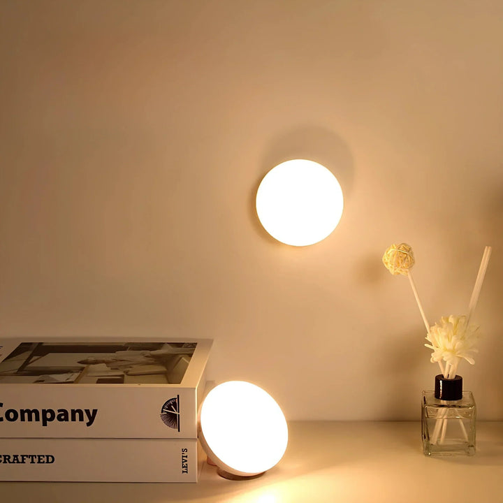 Skanto | Oppladbar bevegelsessensor LED-lampe | Energisparende, USB-oppladbar og ideell for ganger, trapper, garderober og skap