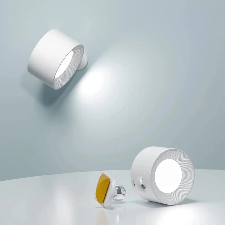 Skanto | Batteridrevet vegglampe | Oppladbar, 360° justerbar og trådløs for soverom, ganger og lesehjørner