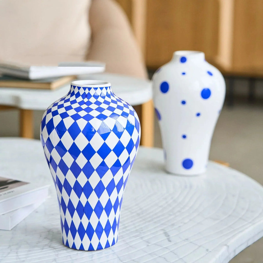 Vibrant Blue Geometric Ceramic Vase Moderne Hjem Dekor | Skanto