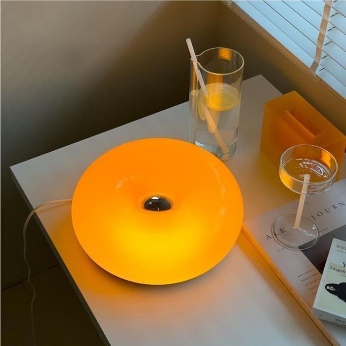 Skanto | Bauhaus Donut Vegglampe & Bordlampe