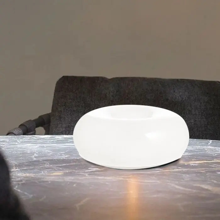 Skanto | Donut Bordlampe - Donut Formet Moderne LED Bordlampe
