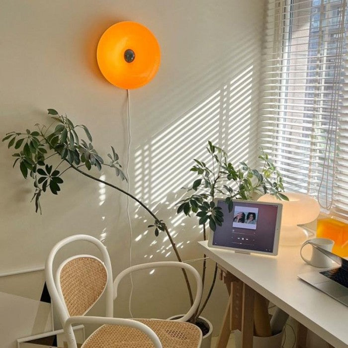 Skanto | Bauhaus Donut Vegglampe & Bordlampe