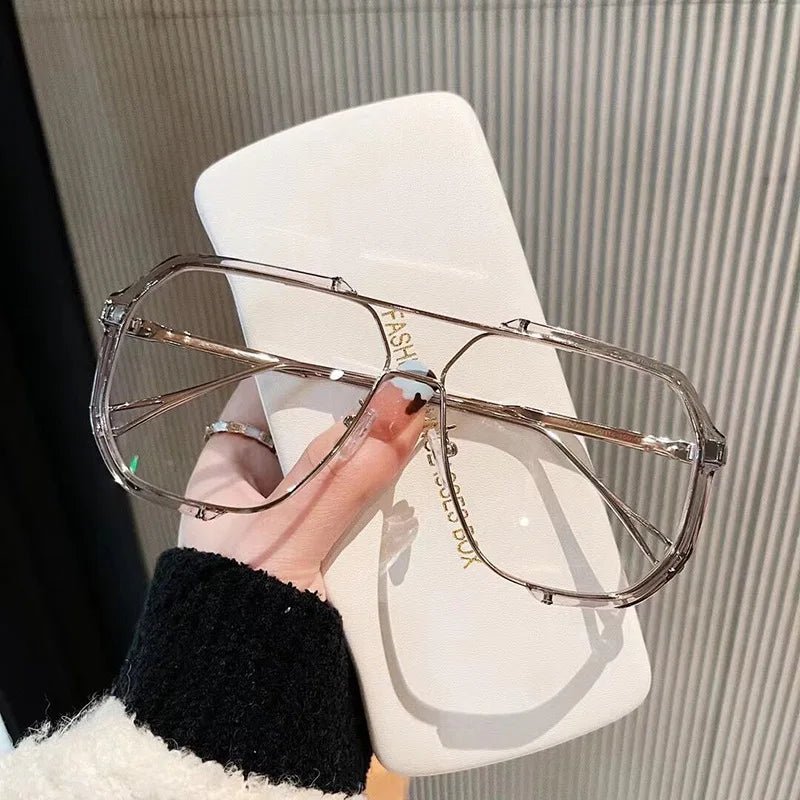 VOGUEVIEW SHADES – Übergroße quadratische Sonnenbrille med UV400- og photochromen Gläsern
