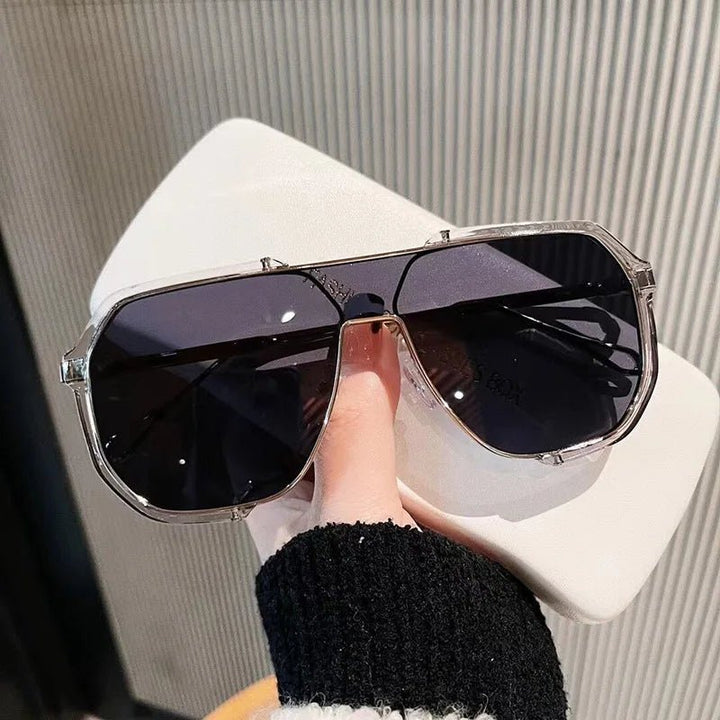 VOGUEVIEW SHADES – Übergroße quadratische Sonnenbrille med UV400- og photochromen Gläsern