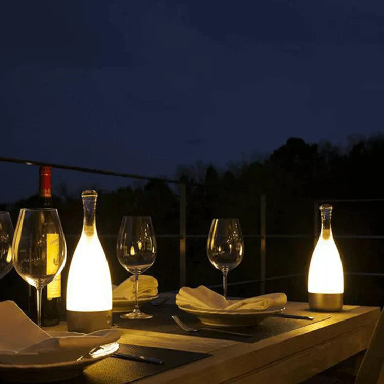 Skanto | Skap en atmosfære med en flaskeformet LED-lampe