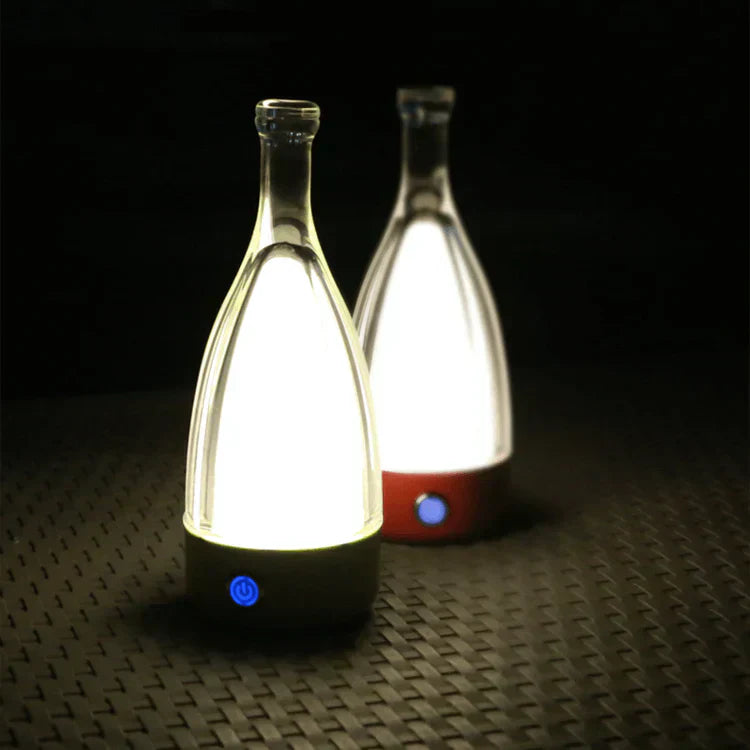 Skanto | CorkGlow - Vinflaske Bordlampe