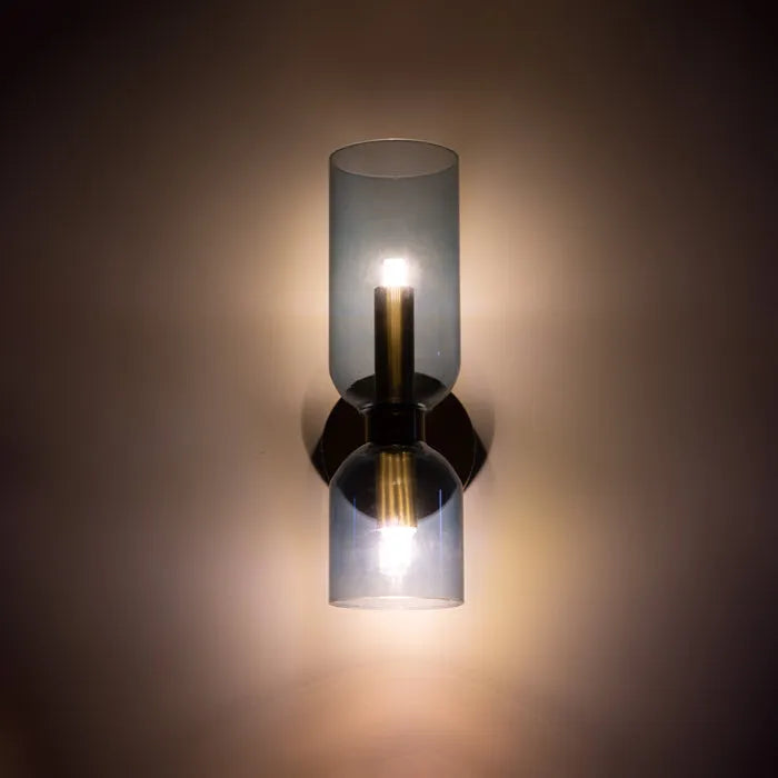 Skanto | Vegglampe med dobbeltlag for fantastisk belysning