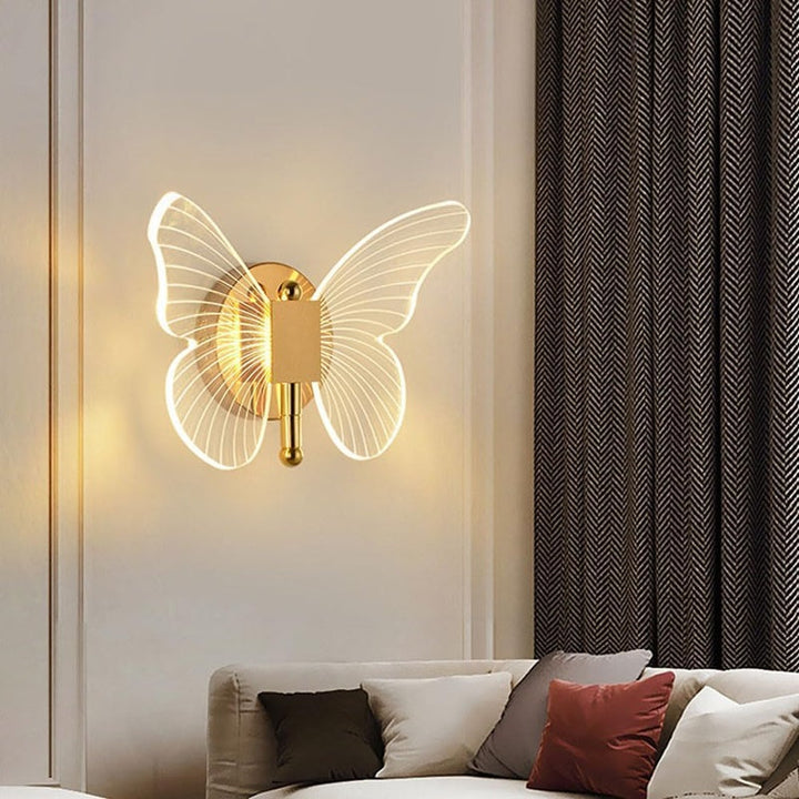 Skanto | Sommerfuglformet LED-vegglampe med tre lysmoduser