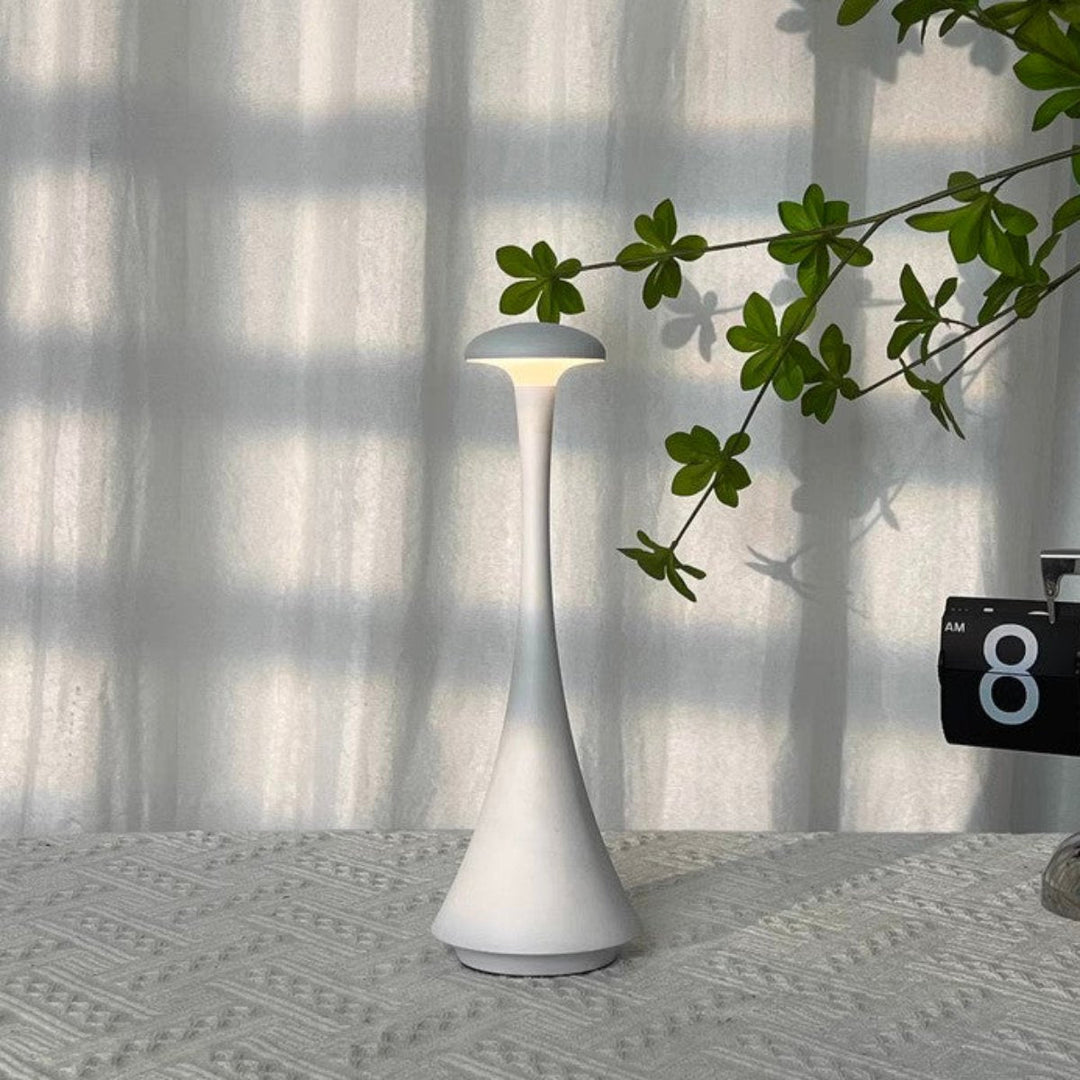 Skanto | Lumina Spire Lampe
