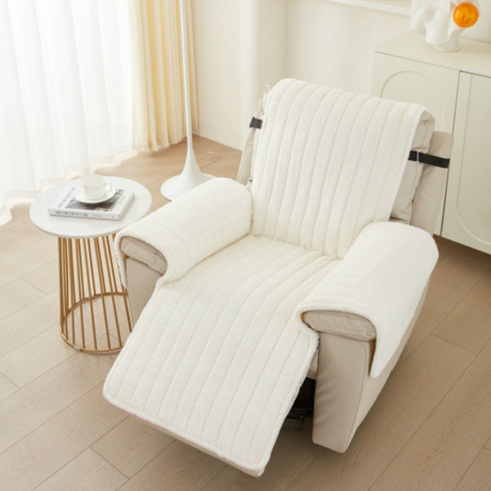 Skanto | Snug Weave Recliner Cover