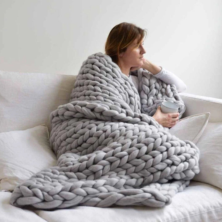 Skanto | Noble XXL Strikket Teppe