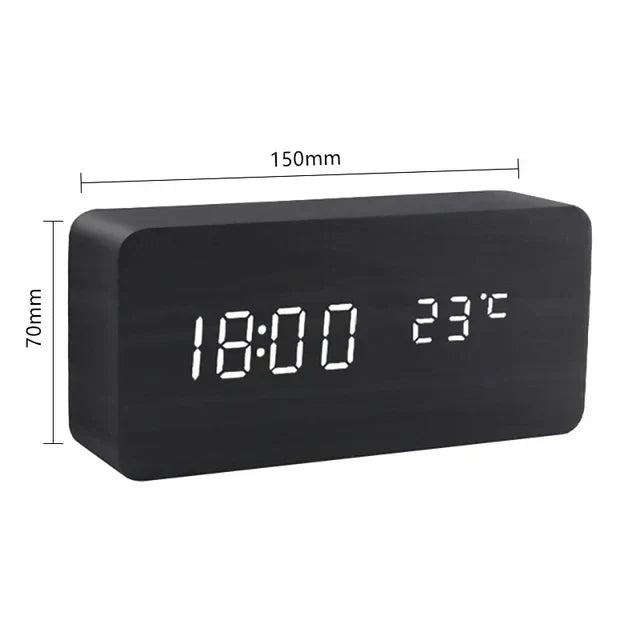Skanto | Tre LED-klokke med stemmestyring - EcoClock
