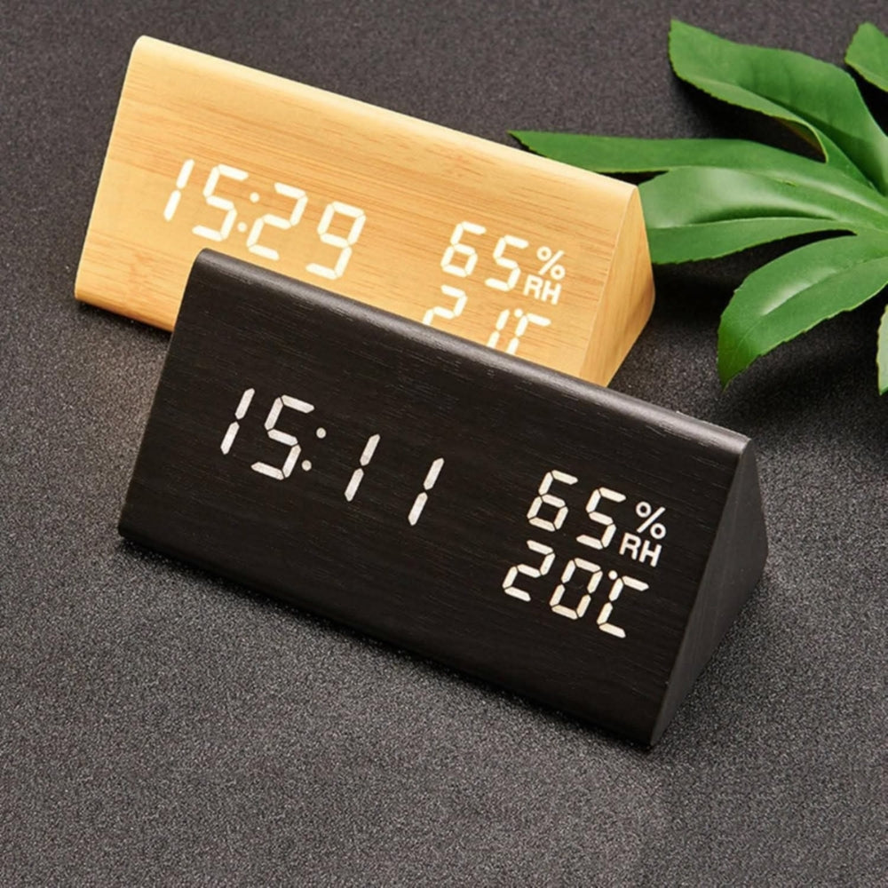 Skanto | Elora Tre LED Vekkerklokke Digital Skjerm