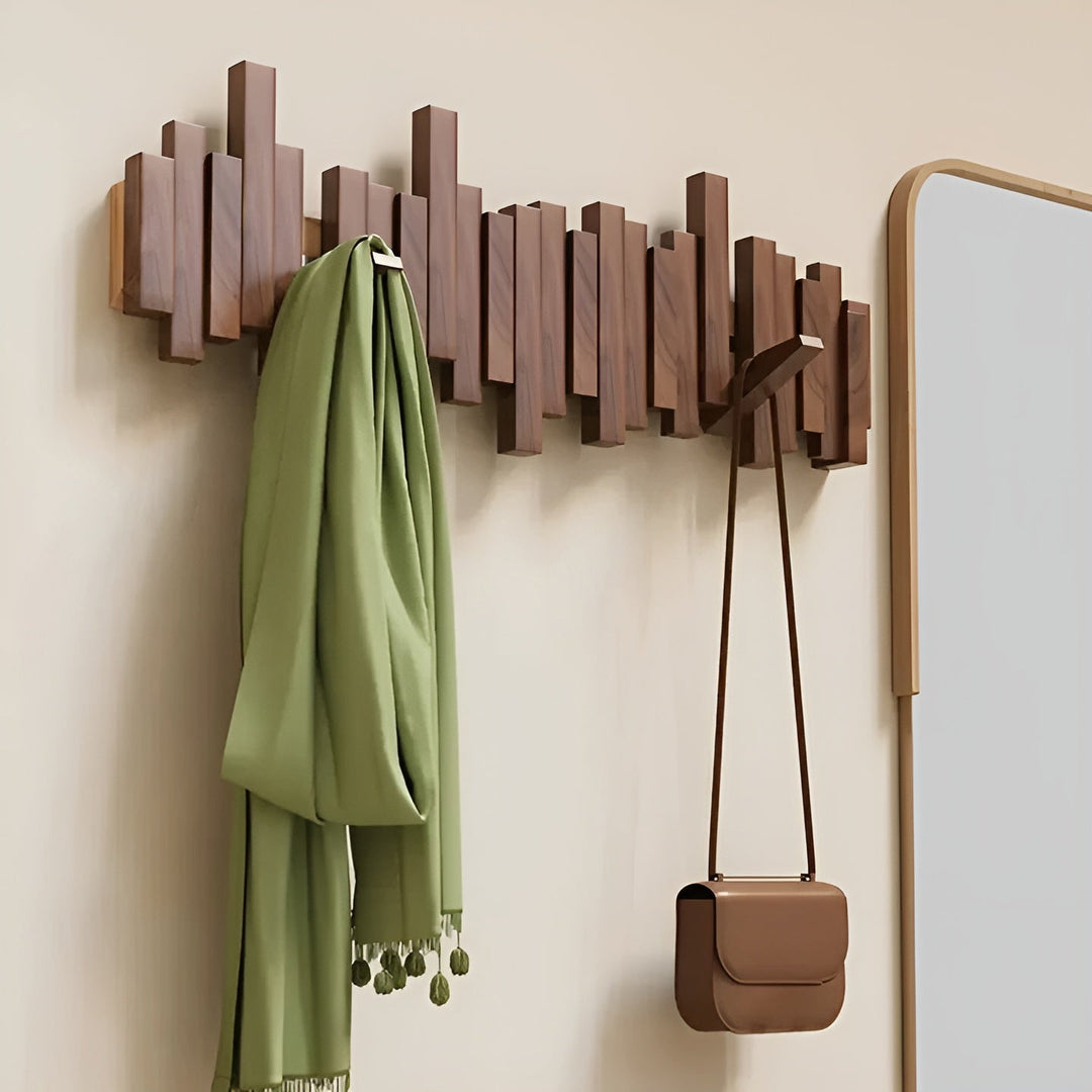 Stilig tre garderobe – FleksiSkantoe magnetiske kroker for mer organisering | Ideell for soverom | Skanto