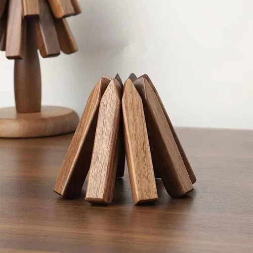 Skanto | WOODLIA – Elegant valnøtt bordbrikker for moderne og stilige måltider