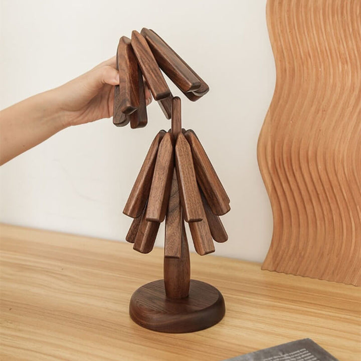 Skanto | WOODLIA – Elegant valnøtt bordbrikker for moderne og stilige måltider