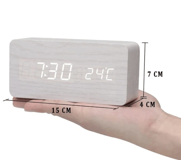 Skanto | AMBIWOOD – Stemmestyrt LED-klokke med minimalistisk tresdesign