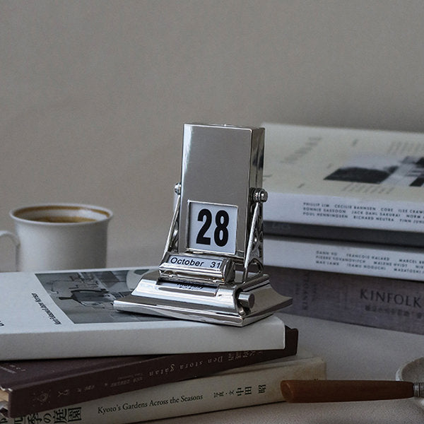 Skanto | Mekanisk Design Rotasjonskalender
