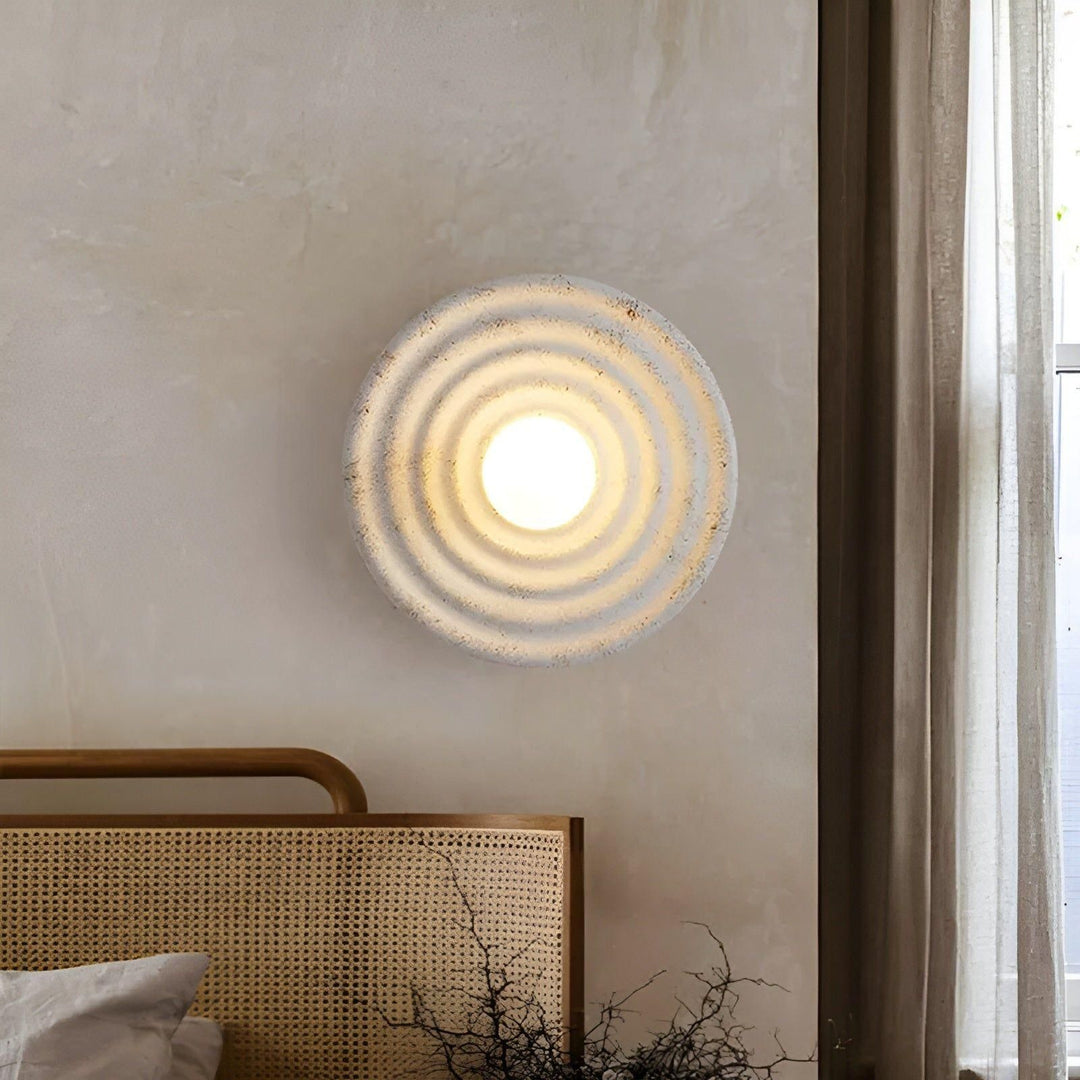 Wabi-Sabi Elegance - Japansk Rund Designer Wabi-Sabi Vegglampe | Skanto