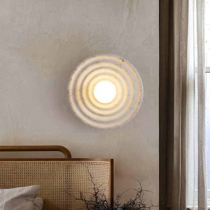 Wabi-Sabi Elegance - Japansk Rund Designer Wabi-Sabi Vegglampe | Skanto