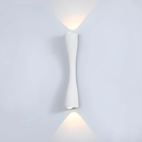 RéconfortGlow – Elegant Vanntett Vegglampe for Innendørs og Utendørs Skanto