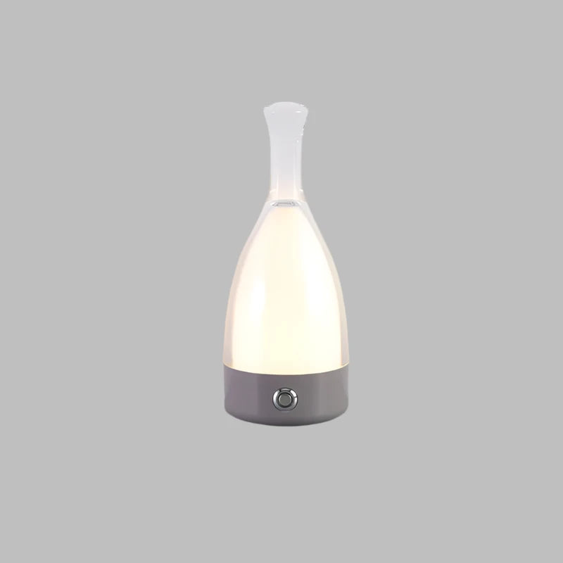 Skanto | CorkGlow - Vinflaske Bordlampe