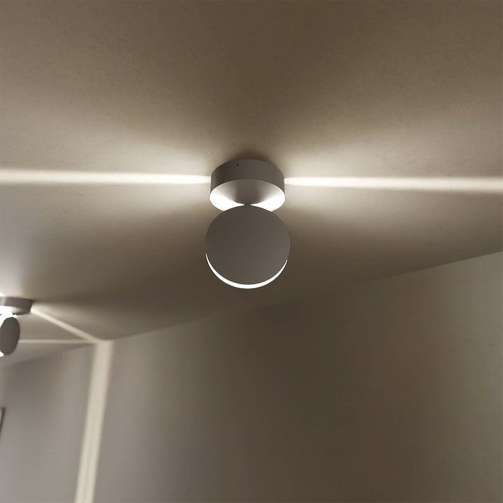 NovaWall LED-Wandleuchte med Farbwechseldesign
