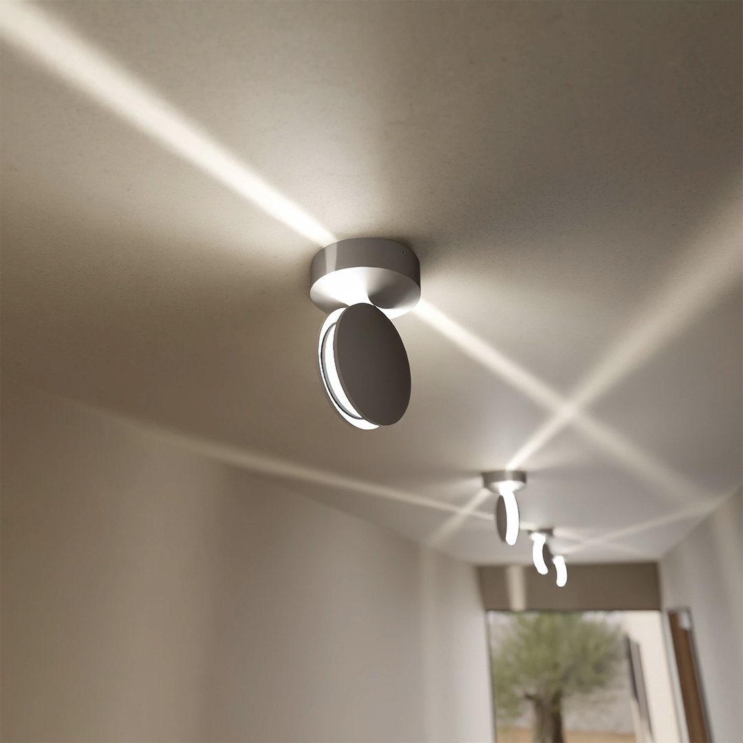 NovaWall LED-Wandleuchte med Farbwechseldesign