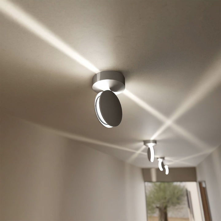 NovaWall LED-Wandleuchte med Farbwechseldesign